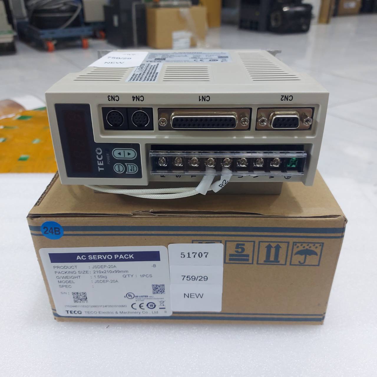 JSDEP-20A SERVO DRIVE “TECO”