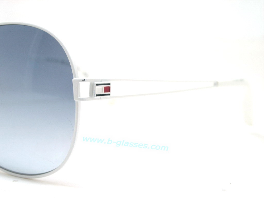 S แว่นกันแดด Tommy Hilfiger สวยเก๋สุดๆค่ะ ของแท้100%และถูกสุดๆ ส่งตรงจากUS.ค่ะ