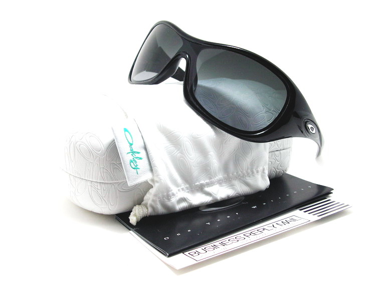 แว่นกันแดด Oakley Speechless สี Polished Black สวยมากมายค่ะ ของแท้และถูกที่สุด ส่งตรงจากUS.ค่ะ