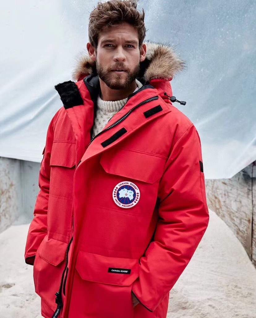 **Do** เสื้อ Canada Goose ใส่ได้ชาย หญิง สำหรับหนาวหรือหิมะตก ฮู้ดขนเฟอร์ มี 6 สีให้เลือก สินค้าใหม่ ของแท้