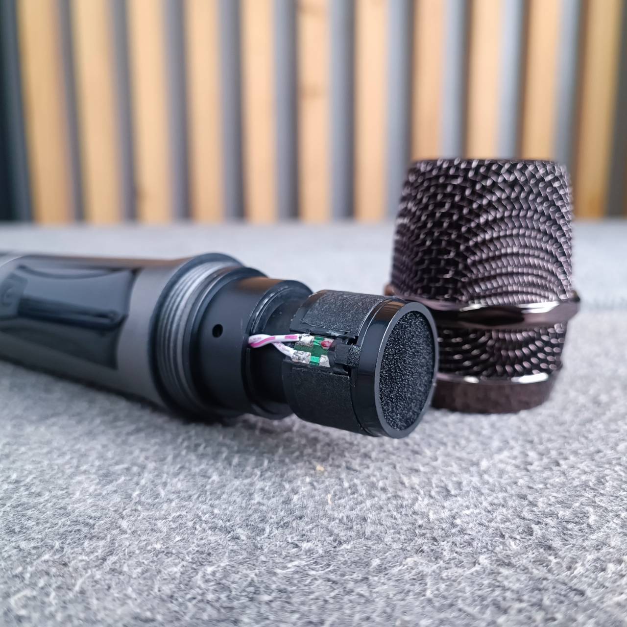 PROPLUS GM-99 ไมค์ลอยคู่ 2.4G ตัวรับเล็ก GM 99 ความถี่ใหม่ กสทช โปรพลัส ใช้ถ่าน AA pro plus GM99 เอไอ-ไพศาล