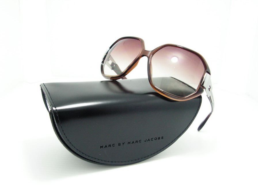 หมดแล้วค่ะ+++แว่นกันแดด Marc Jacobs !!!ไฮโซมากมายค่ะ ของแท้100%และถูกสุดๆ ส่งตรงจากUS.ค่ะ