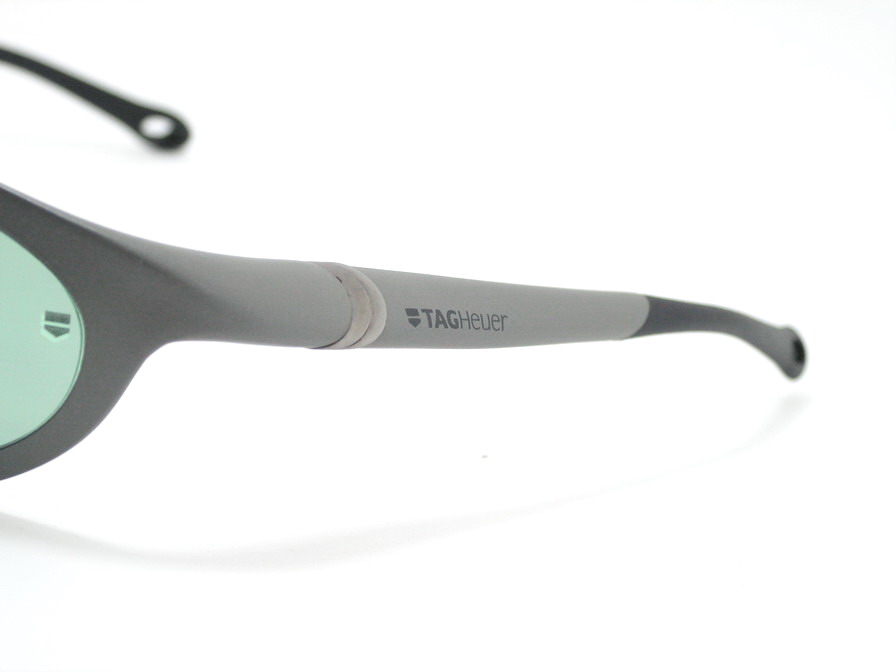 แว่นกันแดด Tag Heuer (Physics1002) ไฮโซมากมายค่ะ ของแท้100%และถูกสุดๆ ส่งตรงจากUS.ค่ะ