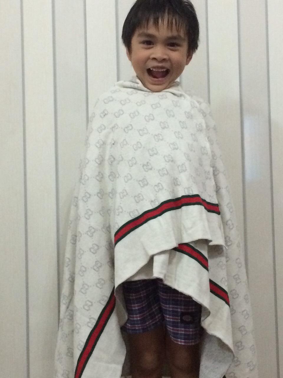 ECH3 ของใช้เด็ก ผ้าห่มเด็กลายกุชชี่