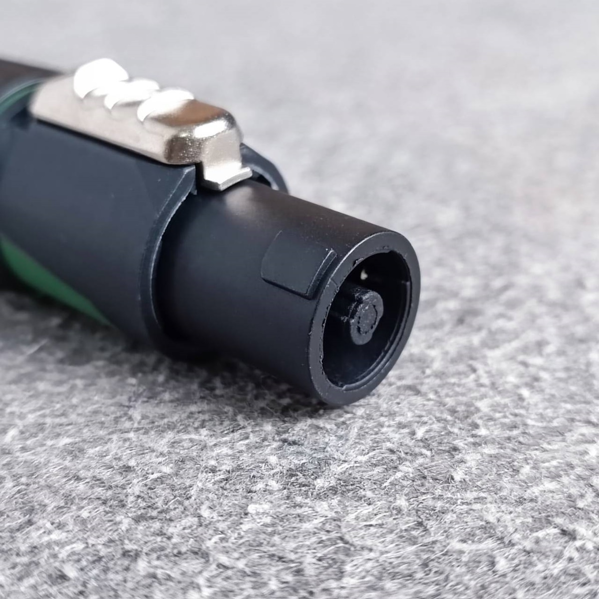 ปลั๊ก SPEAKON CM CL4FX-W-S สเปคคอน แจ็คสเปคคอน สเปคคอนตู้ลำโพง เอ-ไพศาล