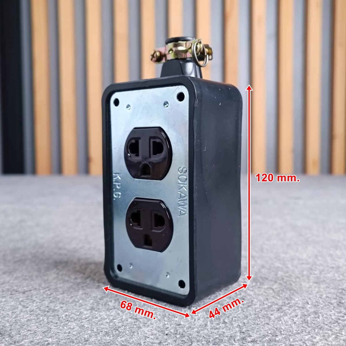 สีดำ บล็อคยางปลั๊กไฟ2ช่อง X-6 พร้อมเต้ารับคู่3ขา R270U-B สีดำ ปลั๊กไฟ ปลั๊กพร้อมเต้ารับ เอไอ-ไพศาล