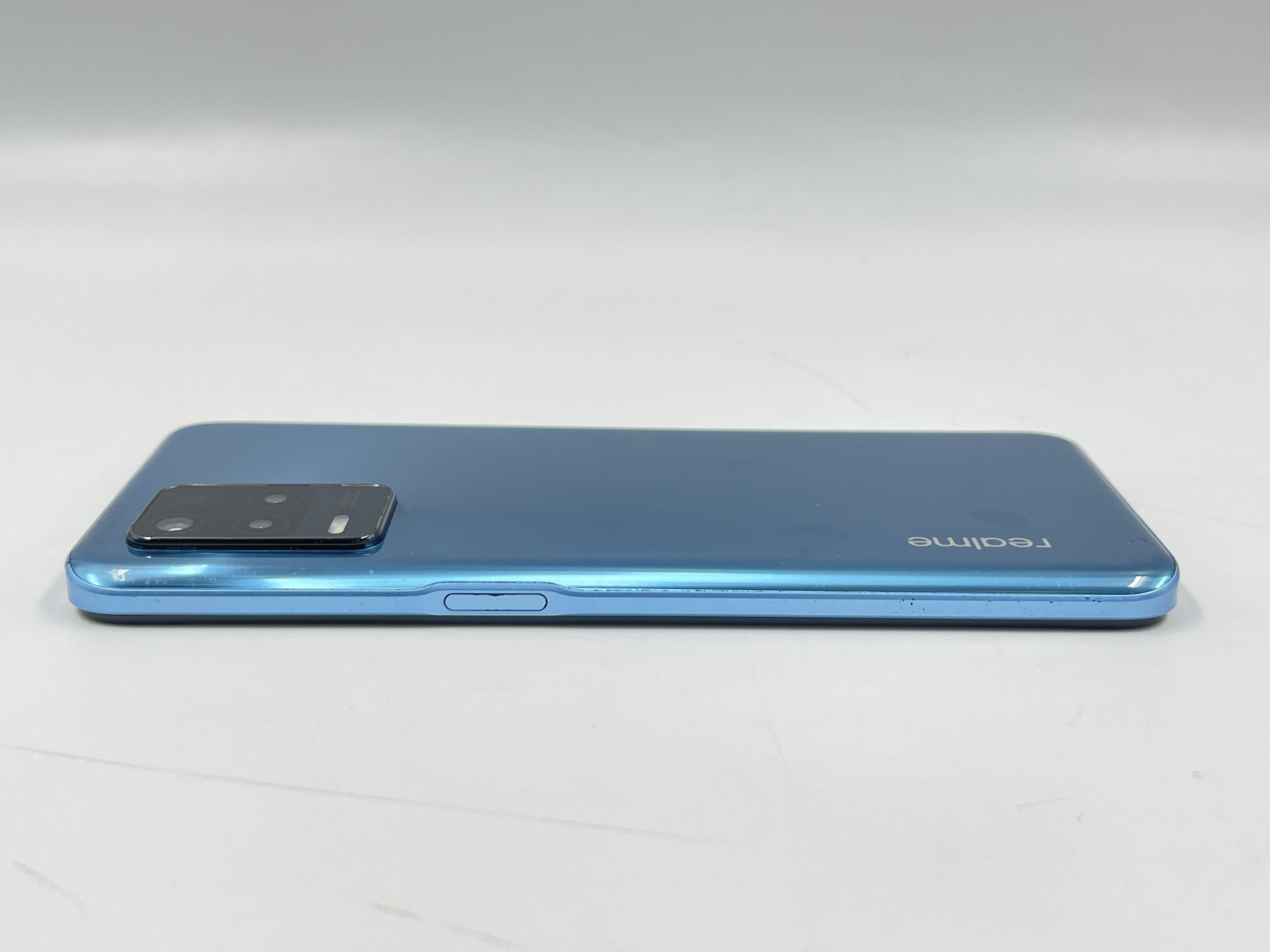♠️🌷 REALME 8 5g RAM 8GB/128GB Supersonic Blue 🌷♣️