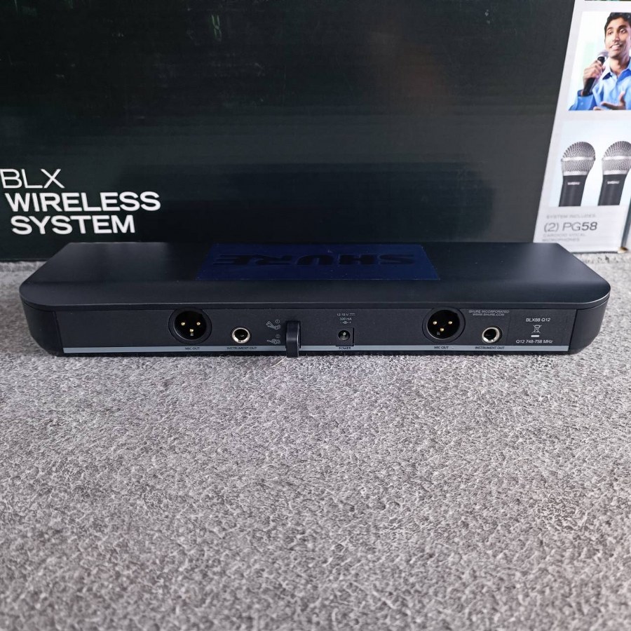 SHURE BLX288TH/PG58-Q12 ไมค์ลอย ไมค์ไวเลส ไมโครโฟนไร้สายแบบไมค์คู่ ไมโครโฟนไร้สาย คลื่นใหม่ BLX288TH/PG58 Q12 BLX288TH/PG58Q12 เอไอ-ไพศาล +++