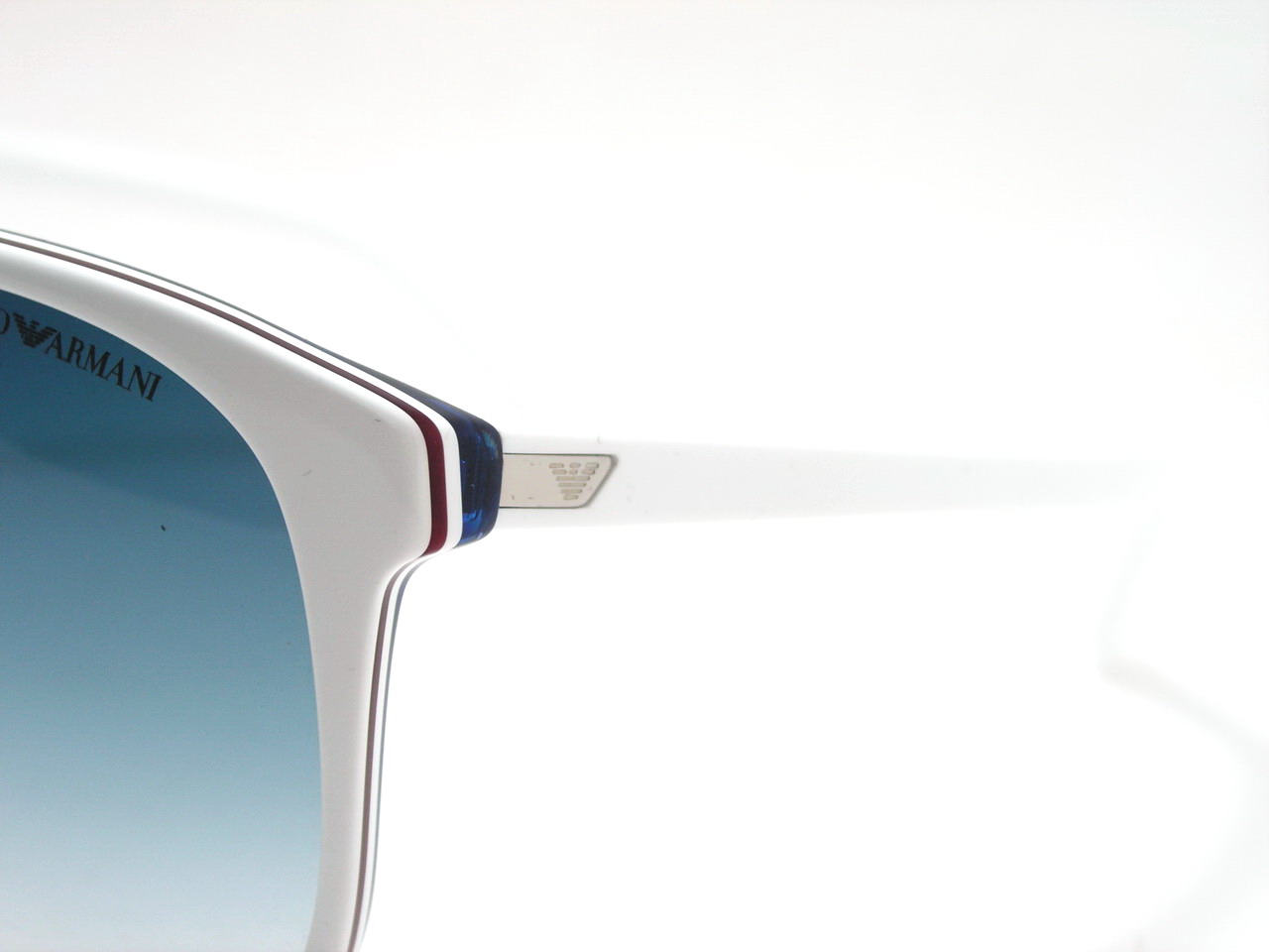 แว่นกันแดด Emporio Armani ไฮโซมากมากค่ะ ของแท้และถูกที่สุด ส่งตรงจากUS.ค่ะ