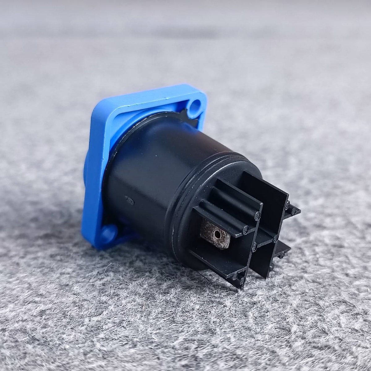 LIDGE LS-3MPA J.ACตัวเมีย ปลั๊กไฟตัวเมีย ปลั๊กตัวเมีย ติดแท่น LS3MPA AC ตัวเมีย ขนาด 20A แบบ A-type (กันน้ำ) เอไอ-ไพศาล