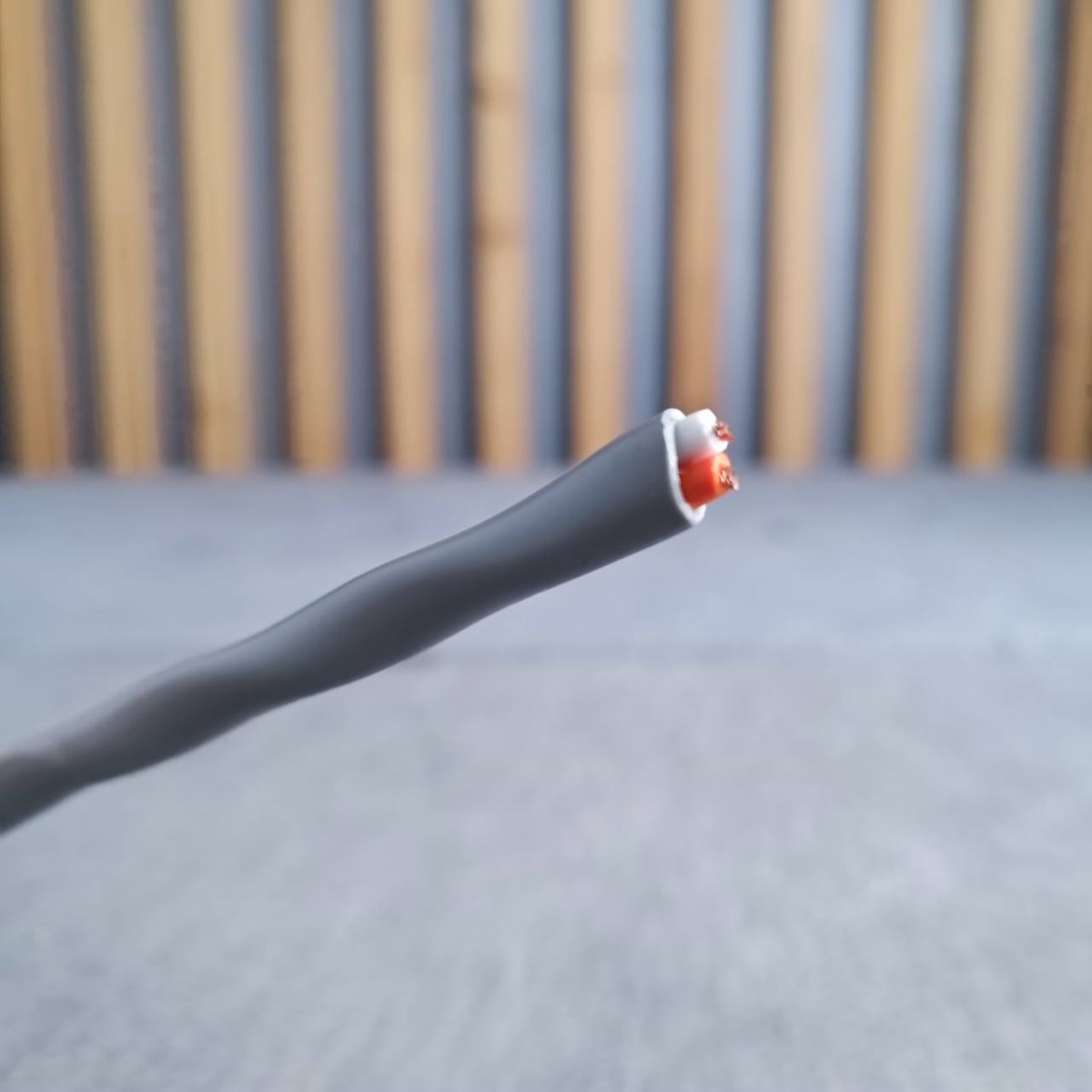 ขด2เมตร สายลำโพงCANARE 2S9F 14AWG สีเทา สายลำโพง2คอร์ ขนาด14awg ทองแดงแท้ Canare Speaker Cable 2S9F เอไอ-ไพศาล