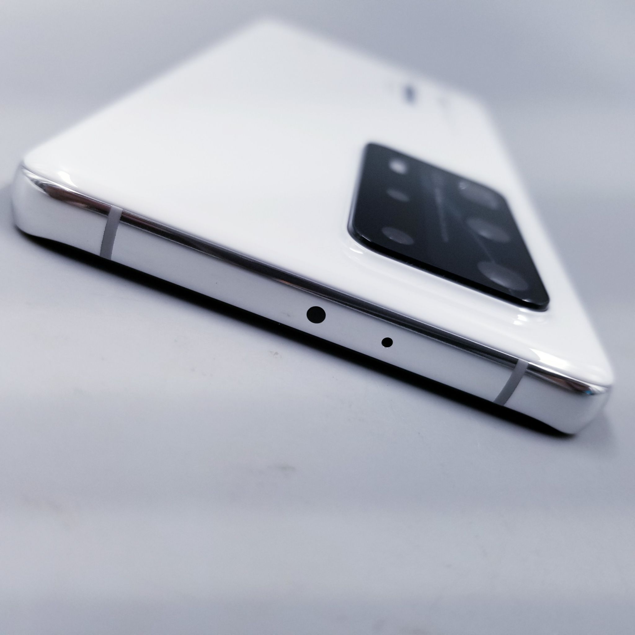 ⚪HUAWEI P40 Pro+ (8+512GB) White Ceramic⚪⚪HUAWEI P40 Pro+ สุดล้ำ มาพร้อมความหรูหรา⚪