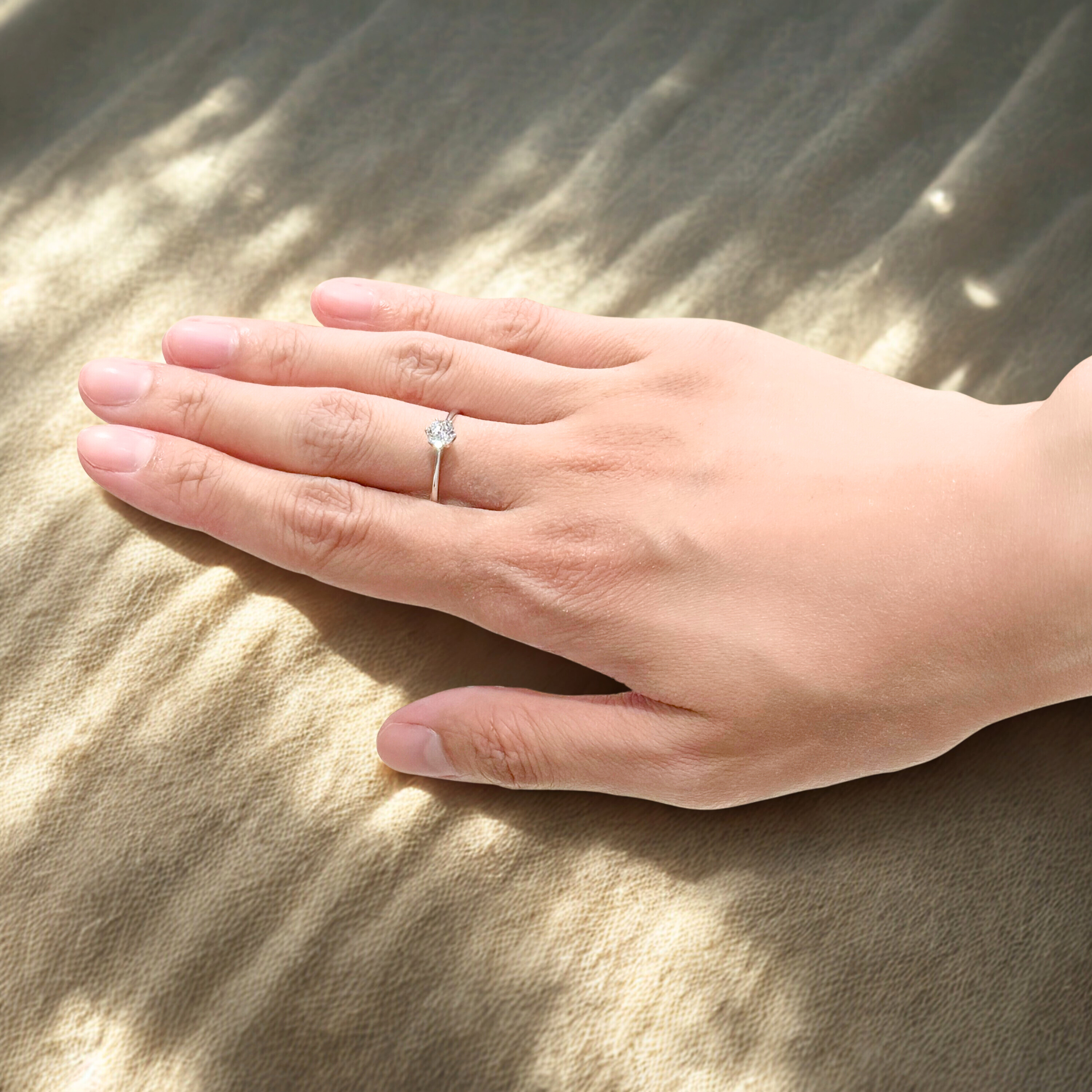 สัมผัสความงดงามเหนือกาลเวลา กับเพชรแท้ GIA 0.40 กะรัต น้ำ 100 (D Color)