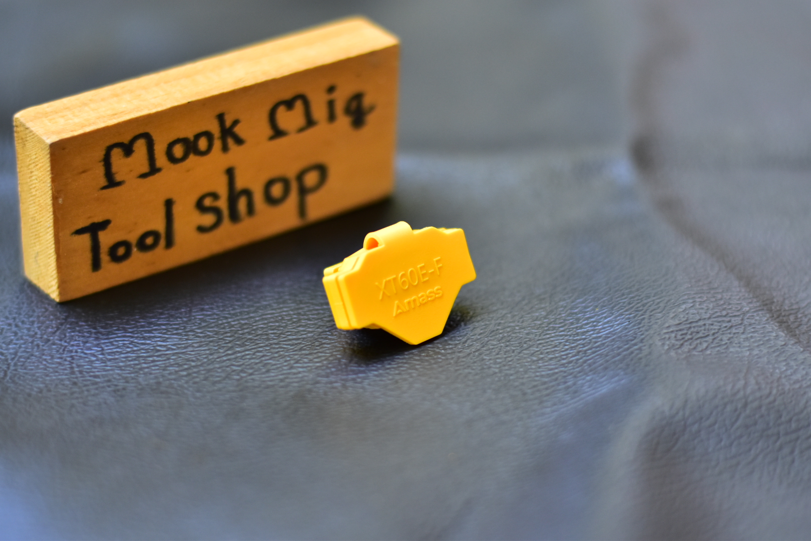 XT30 XT60 XT90 ยี่ห้อ Amass ของแท้ งานดีมาก เชื่อมแน่นรับกระแสสูง กระแสสูง งานแบตเตอรี่ Power Box อื่นๆ