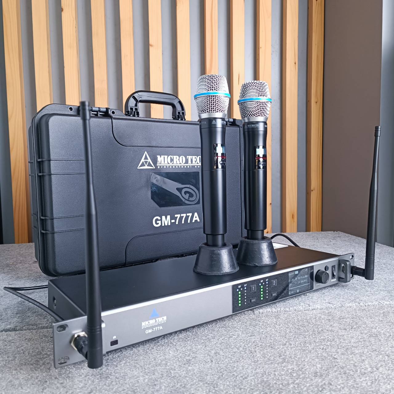 MICROTECH GM-777A ไมค์ลอยคู่ UHF ไมค์โครโฟน ไมค์ลอย ไมโคร เทค GM 777A GM777A เอไอ-ไพศาล