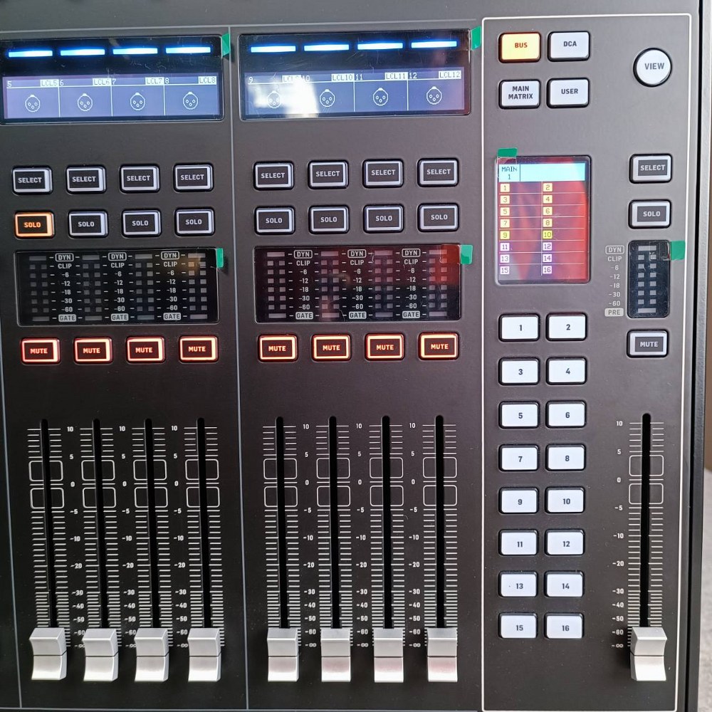 BEHRINGER WING COMPACT mixer สีดำ มิกซ์ดิจิตอลแบบมีหน้าบอร์ด 48 แชนแนล 28 บัส มิกเซอร์ มิกเซอร์ดิจิตอล เอไอ-ไพศาล