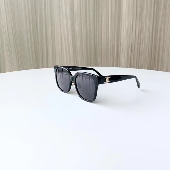 **do** แว่นตากันแดด Céline Triomphe 05 สินค้าใหม่ ของแท้