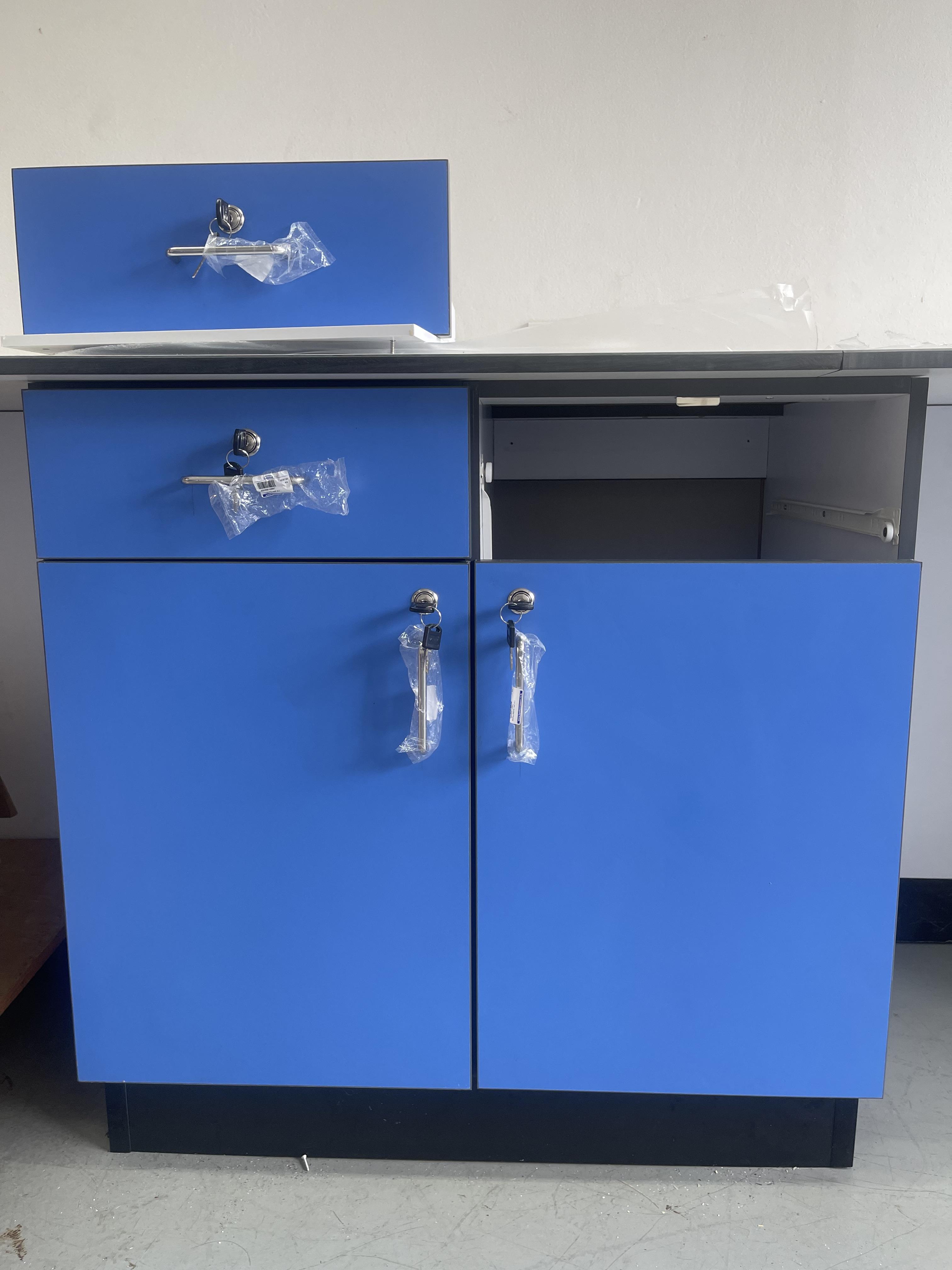 ชุดโต๊ะแล็บวิทยาศาสตร์/โต๊ะปฏิบัติการ/โต๊ะห้องแล็บ