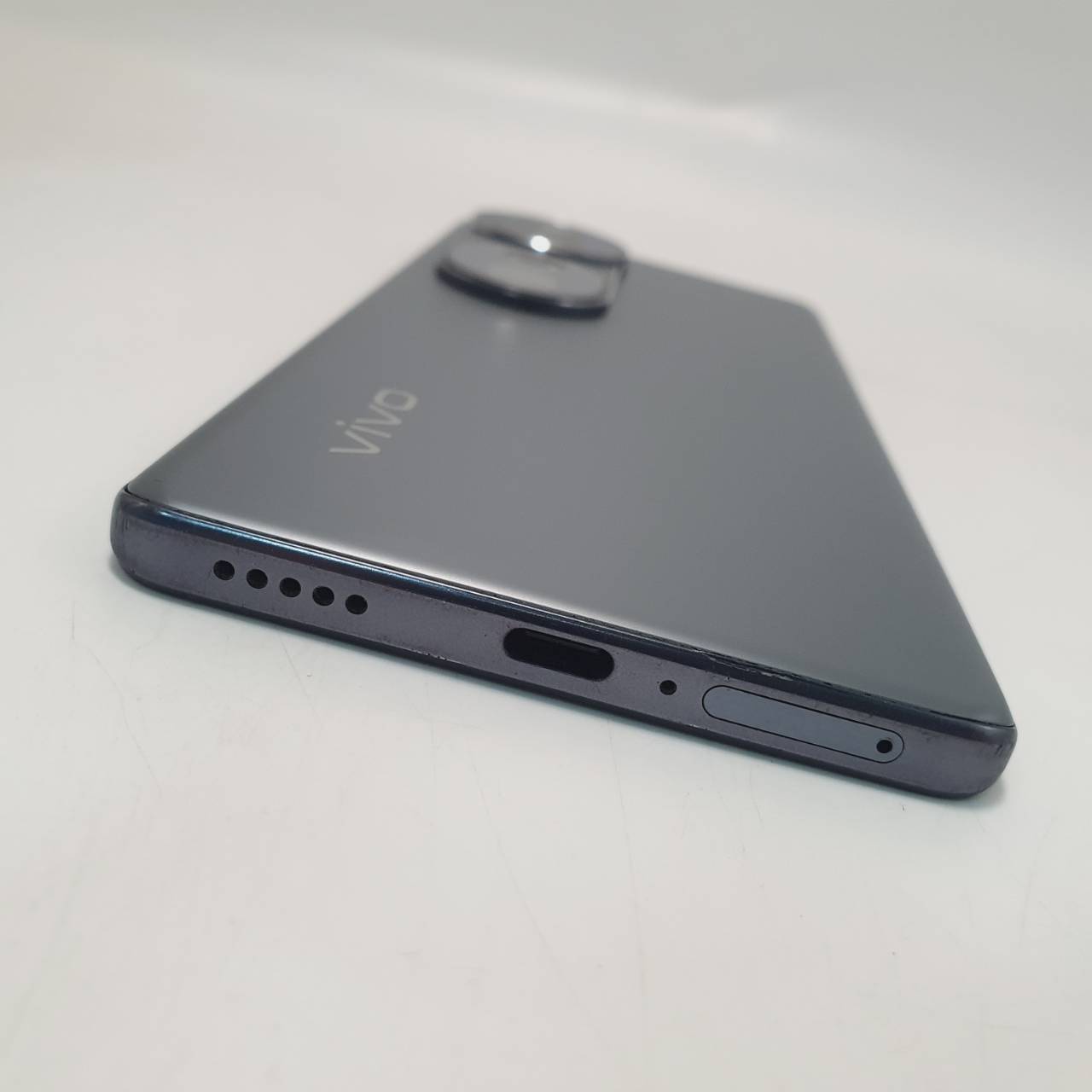 🌈🌸 #มาแล้ว V40 ศูนย์ไทย ความยุเยอะ ราคาคุ้มๆ 🌈🌸 🐳 ViVO V40 (12+256GB) Stellar Silver (5G) 🐳