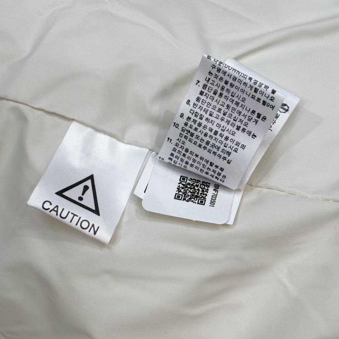 **do** เสื้อกันหนาวตัวยาว The North Face Sport Down Jacket Unisex มีฮู้ด บุด้วยขนเป็ด มี 2 สี สินค้าใหม่ ของแท้