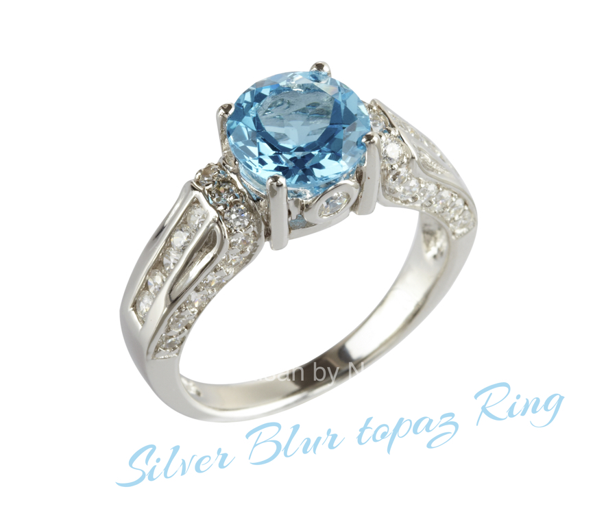 แหวนเงินแท้ชุบด้วยทองคำขาวฝังบลูโทพาสแท้(Blue topaz)