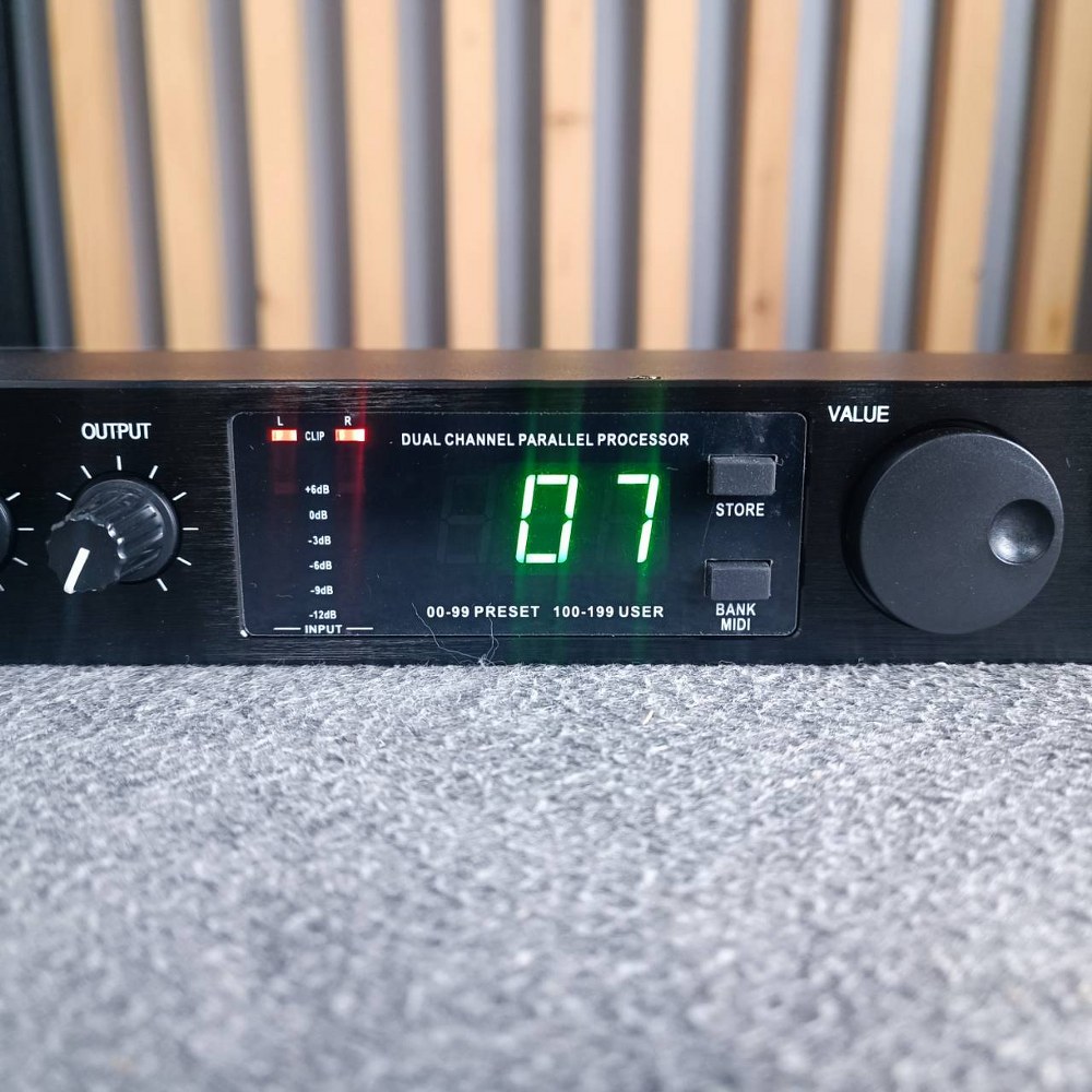 TADA MICROVERB4 เอฟเฟค ดิจิตอลเอ็ฟเฟ็ค เครื่องปรับเอฟเฟคเสียงร้องและเสียงดนตรี เครื่องปรับแต่งสัญญาณ MicroVerb 4 Effect ธาดา TA DA เอไอ-ไพศาล