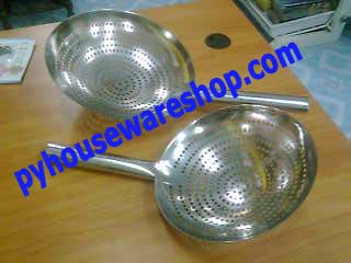 ตะแกรงลวกเส้นสเตนเลส,กระชอนมีรูสเตนเลส,กระชอนตักของทอดสเตนเลสด้ามตัน,กระชอนลวกบะหมี่เส้้นสเตนเลส,กระชอนสเด็ดน้ำสเตนเลส