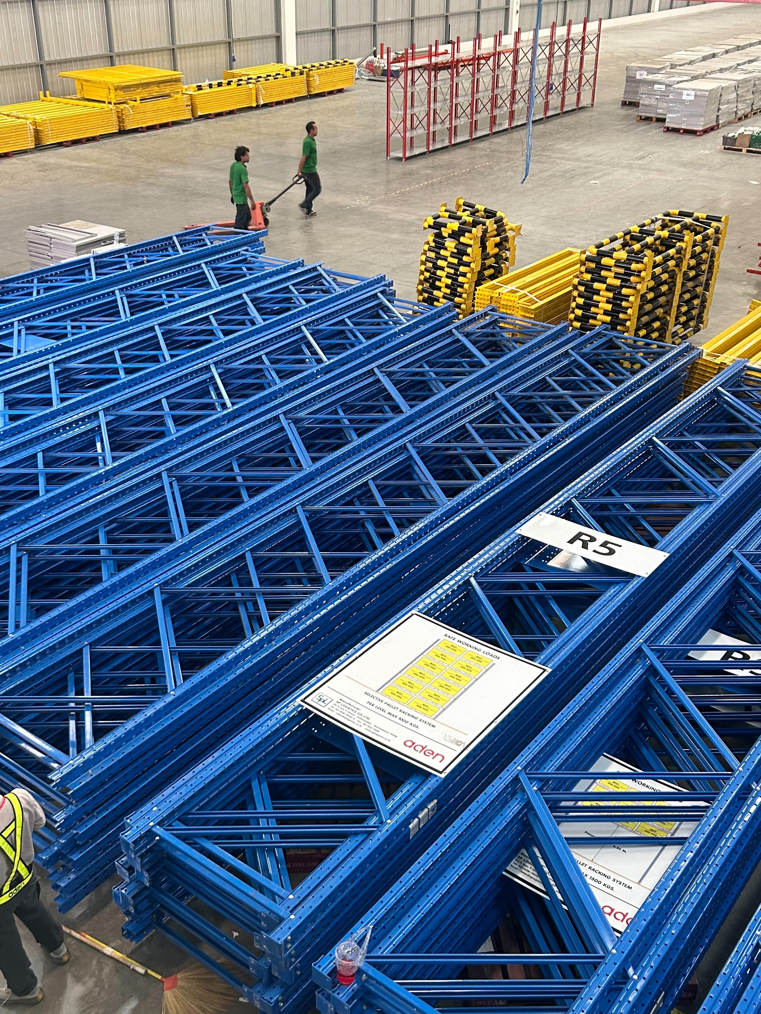 Selective rackมือสอง ขนาดลึก1050ม.ยาว2.30-2.70 สูง3.10-10.50เมตร