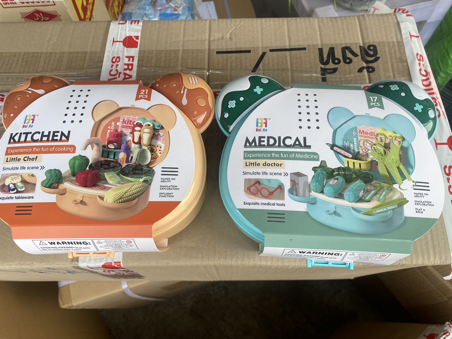 K-501-4 ขายส่งของเล่น ของเล่นกระเป๋าหมีชุดคุณหมอ กระเป๋าหมีชุดครัว กระเป๋าเสริมสวยของเล่น ปลีกชิ้นละ