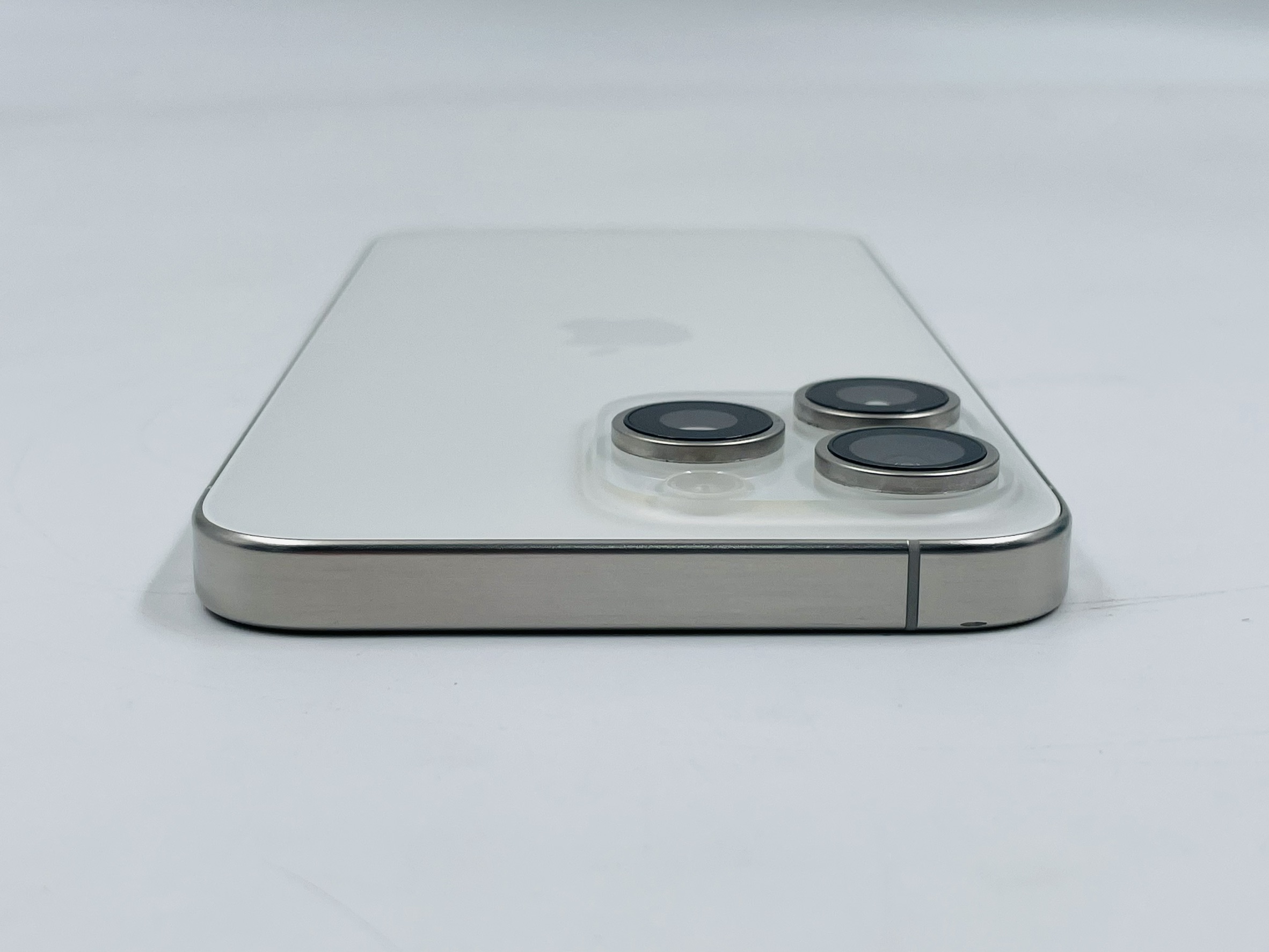 🤍 iPhone 15 Pro Max 256GB White Titanium 🤍 😶🌫️ i15PM❕️เครื่องเดิมๆ❕️#ศูนย์แท้ ราคาคุ้ม 👀