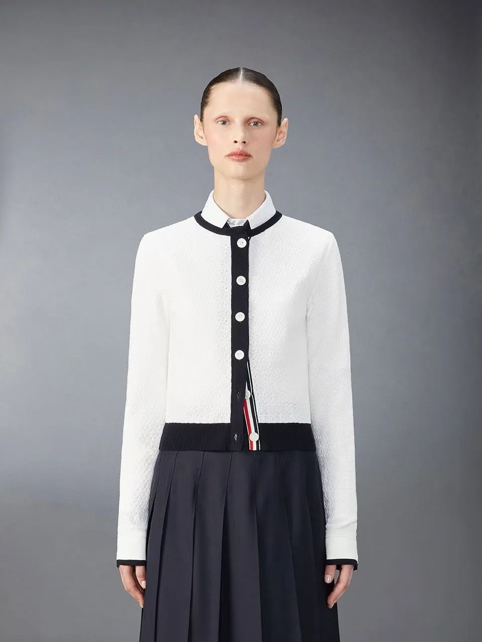 **do** เสื้อ Thom Browne COTTON POINTELLE TUCK STITCH CARDIGAN สินค้าใหม่ ของแท้