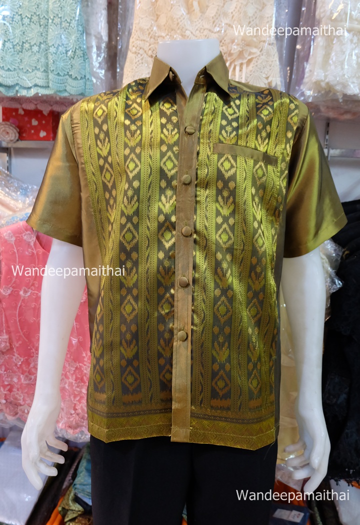เสื้อผ้าไหมชาย (ไหมเกษตร) สีเขียวไพร กระเป๋า3ใบ เบอร์L