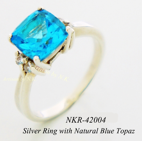 แหวนเงินแท้ฝังพลอยบลูโทพาสแท้ขนาด 8mm.( Silver ring with natural blue topaz size 8.00mm.)