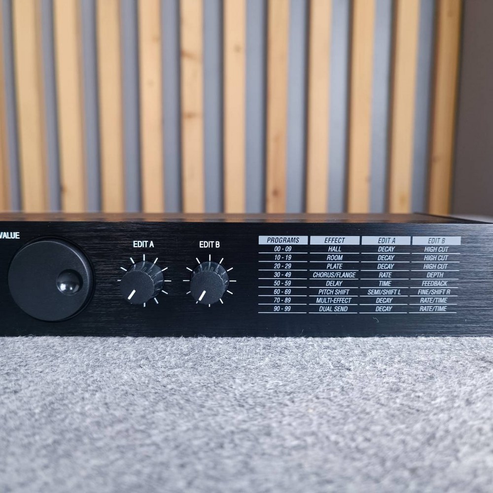 K.POWER MicroVerb4 เอฟเฟค ดิจิตอลเอ็ฟเฟ็ค เครื่องปรับเอฟเฟคเสียงร้องและเสียงดนตรี เครื่องปรับแต่งสัญญาณ MicroVerb 4 Effect K POWER KPOWER เอไอ-ไพศาล