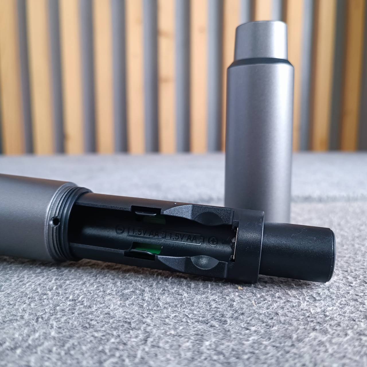 PROPLUS GM-99 ไมค์ลอยคู่ 2.4G ตัวรับเล็ก GM 99 ความถี่ใหม่ กสทช โปรพลัส ใช้ถ่าน AA pro plus GM99 เอไอ-ไพศาล