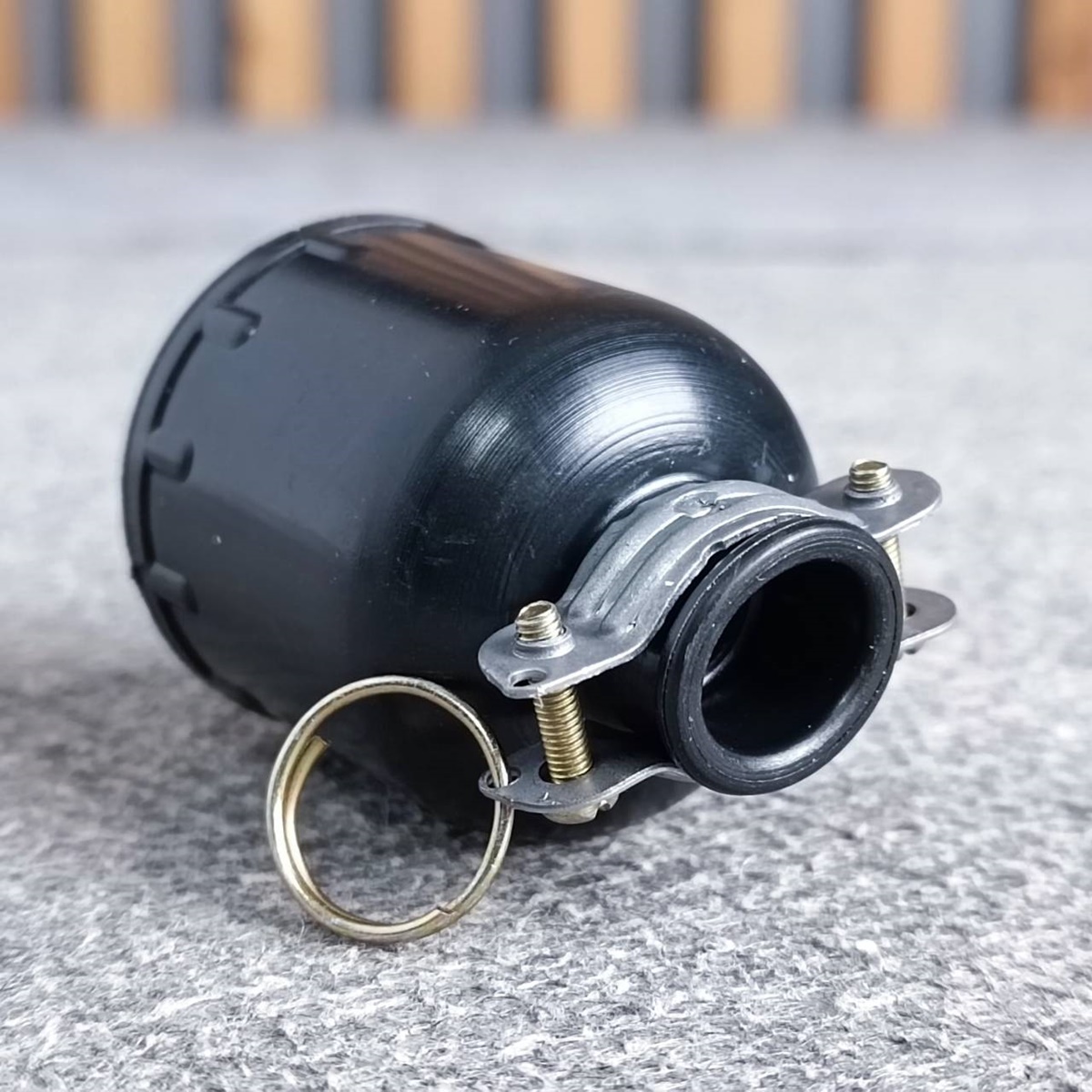 ปลั๊กตัวเมียยาง3ขา S-002 SUPER (โรงงาน SOKAWA) ปลั๊กยางตัวเมียมีกราวด์ 3ขา 16A 250V ทองเหลืองอย่างดี ปลั๊กยางกลมมีห่วง แบบต่อสายไฟ เอไอ-ไพศาล