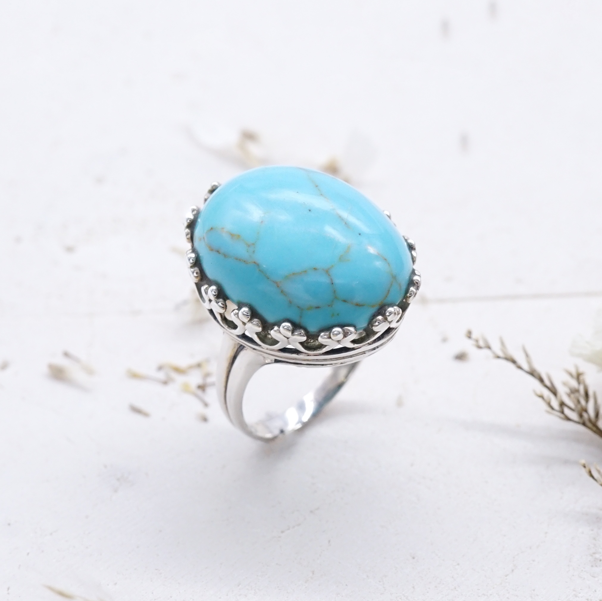 แหวนเงินแท้ สไตล์วินเทจ ฝังเทอร์คอยส์ (Silver Ring with Turquoise)