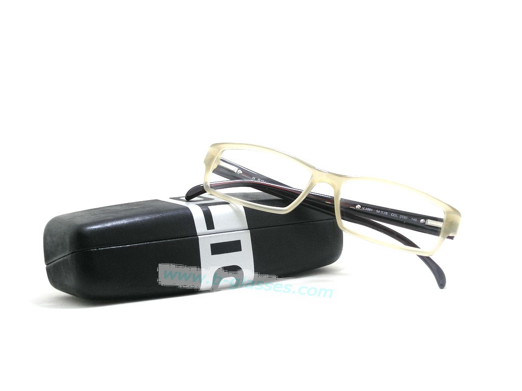 G กรอบแว่นสายตา Police ทรงสุดฮิตเลยค่ะ ของแท้และถูกที่สุด ส่งตรงจากUS.ค่ะ