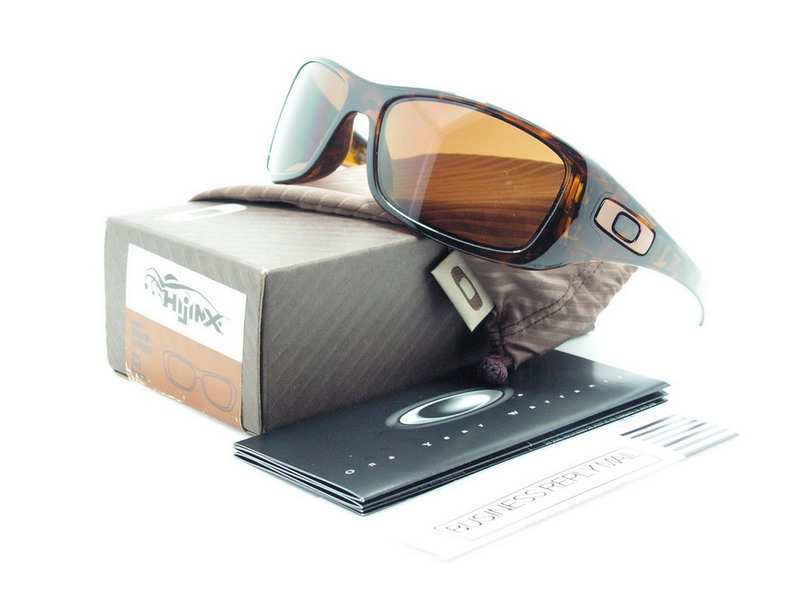 แว่นกันแดด Oakley Hijinx สี Brown Tortoise ใส่เท่ห์สุดๆค่ะ ของแท้และถูกที่สุด ส่งตรงจากUS.ค่ะ