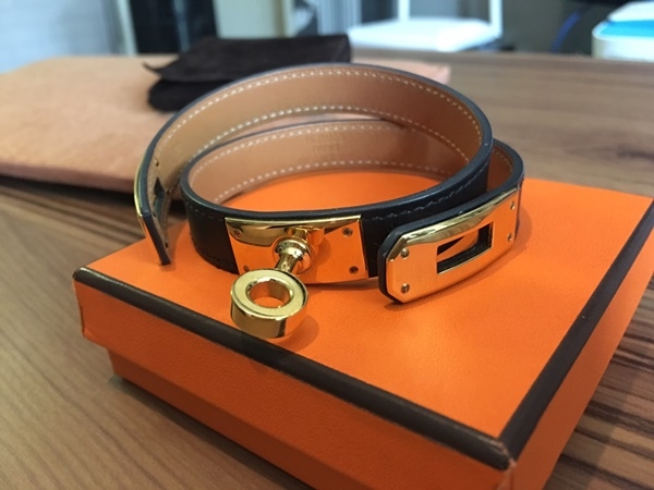 Hermes Kelly Double Tour Bracelet - Black / Gold สีดำทอง สภาพ 99 %