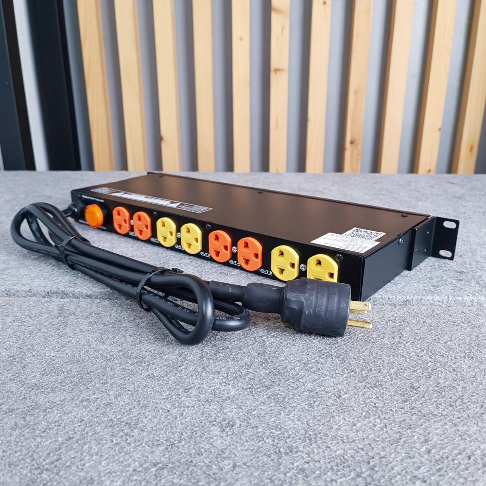 ปลั๊กเหลือง ส้ม COMSON AEC-10 รุ่นใหม่ ปลั๊กRACK 12ช่อง มิเตอร์ วัด4แบบ AEC10 AEC 10 ปลั๊กพ่วงติดแร็ค ปลั๊กรางจ่ายกระแสไฟ คอมสัน หน้าจอแสดงผลและเบรกเกอร์ เอไอ-ไพศาล