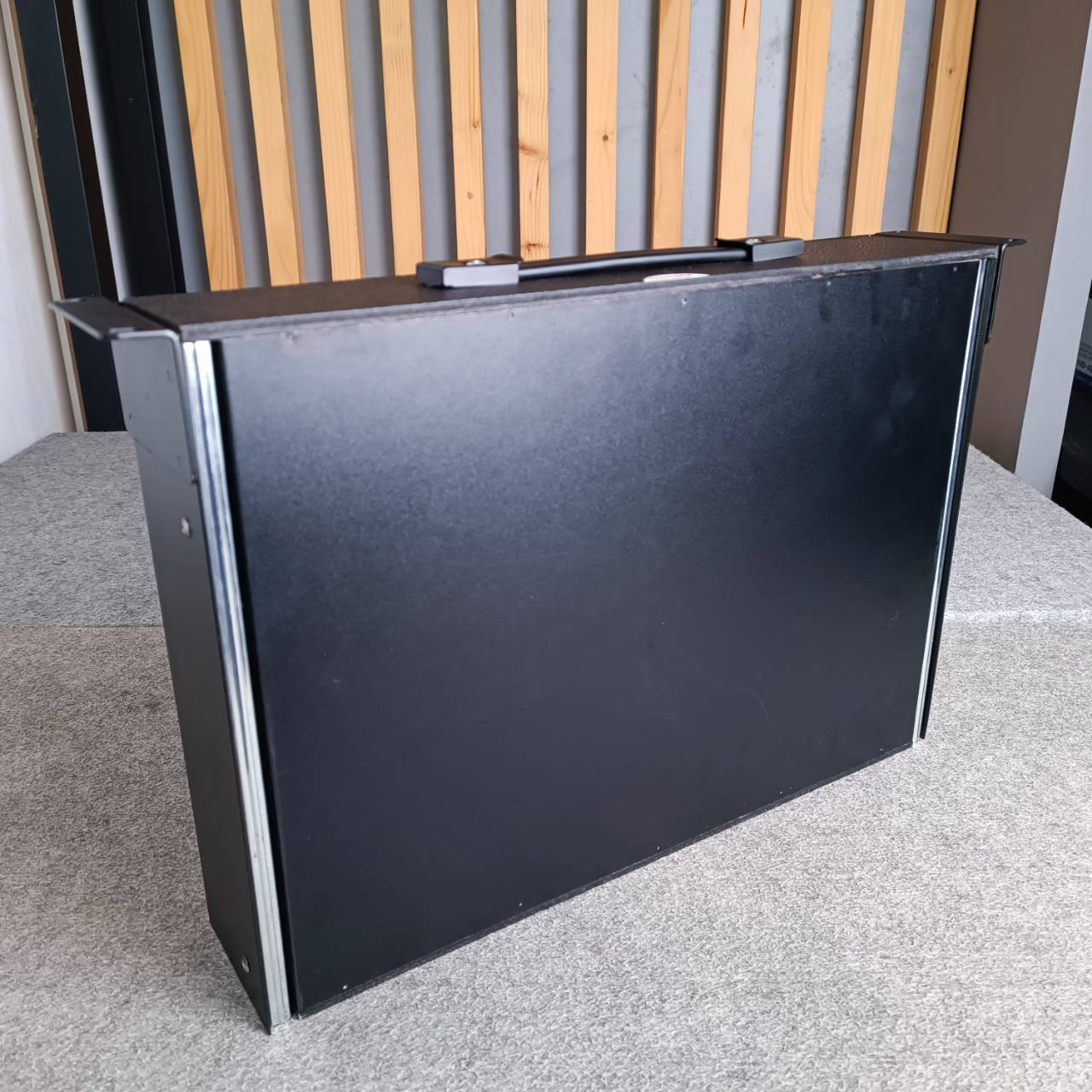 COMPACT DR212 ลิ้นชักRACK 2U 12นิ้ว+โฟม (มุมยุบ+รอยถลอก) RACK สำหรับเก็บไมค์หรืออุปกรณ์ต่างๆ ลิ้นชักRACK DR 212 เอไอ-ไพศาล