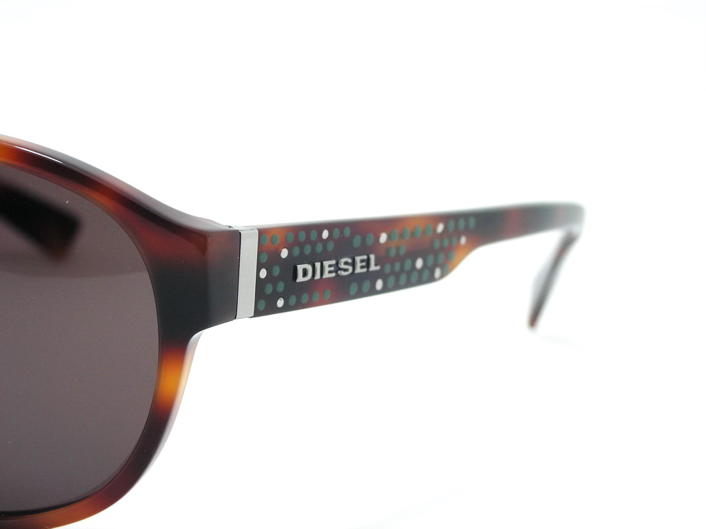 หมดแล้วค่ะ+++แว่นกันแดด Diesel !!!ใส่เท่ห์มากมายแน่นอนค่ะ ของแท้100%และถูกสุดๆ ส่งตรงจากUS.ค่ะ