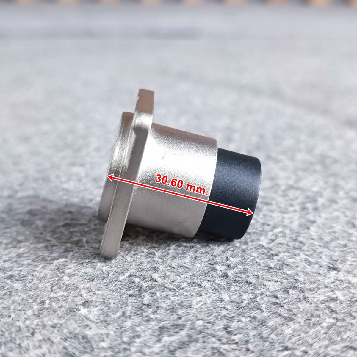 Amphenol AC-HDMI-RR HDMI ติดแท่น HDMI D-type Socket สำหรับยึดเพลท คอนเน็คเตอร์ HDMI ติดแท่น คุณภาพสูง เอไอ-ไพศาล