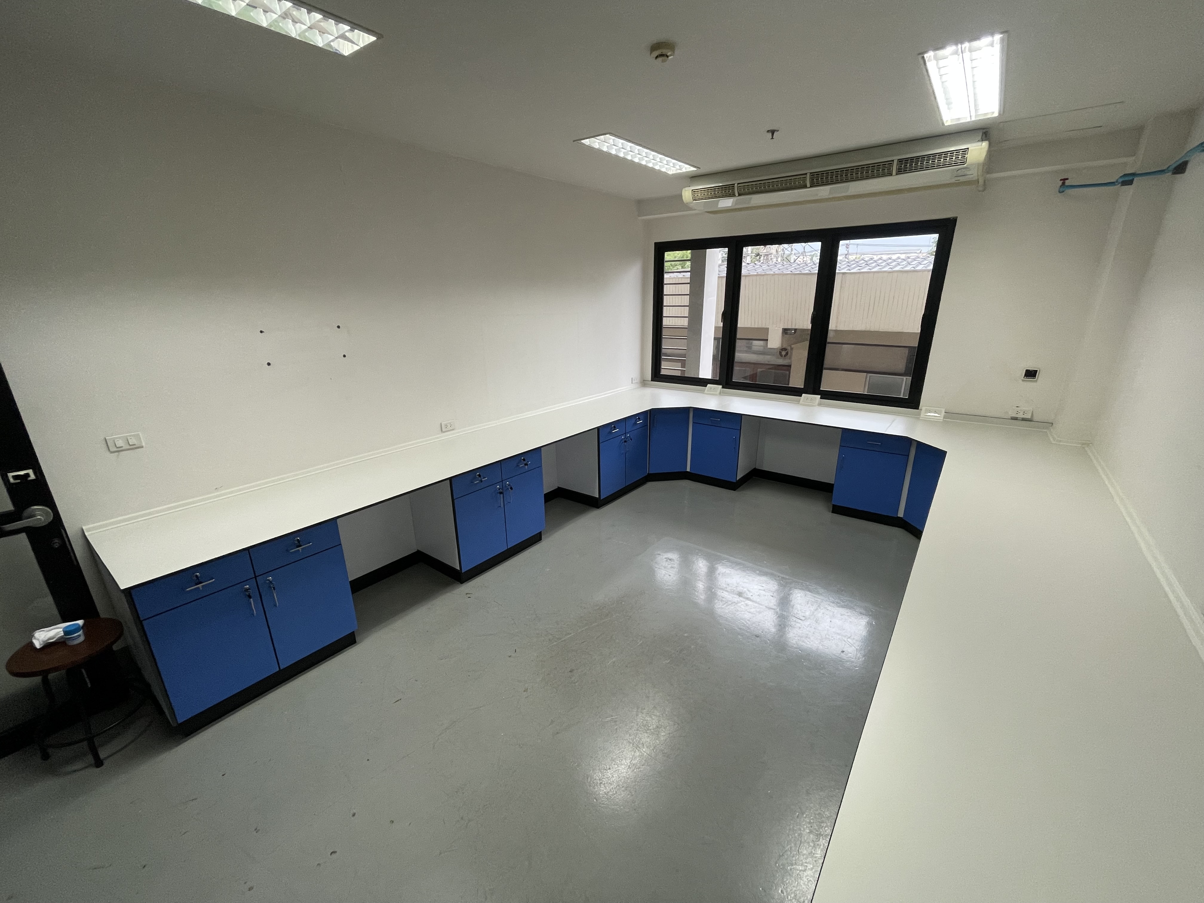 ชุดโต๊ะแล็บวิทยาศาสตร์/โต๊ะปฏิบัติการ/โต๊ะห้องแล็บ