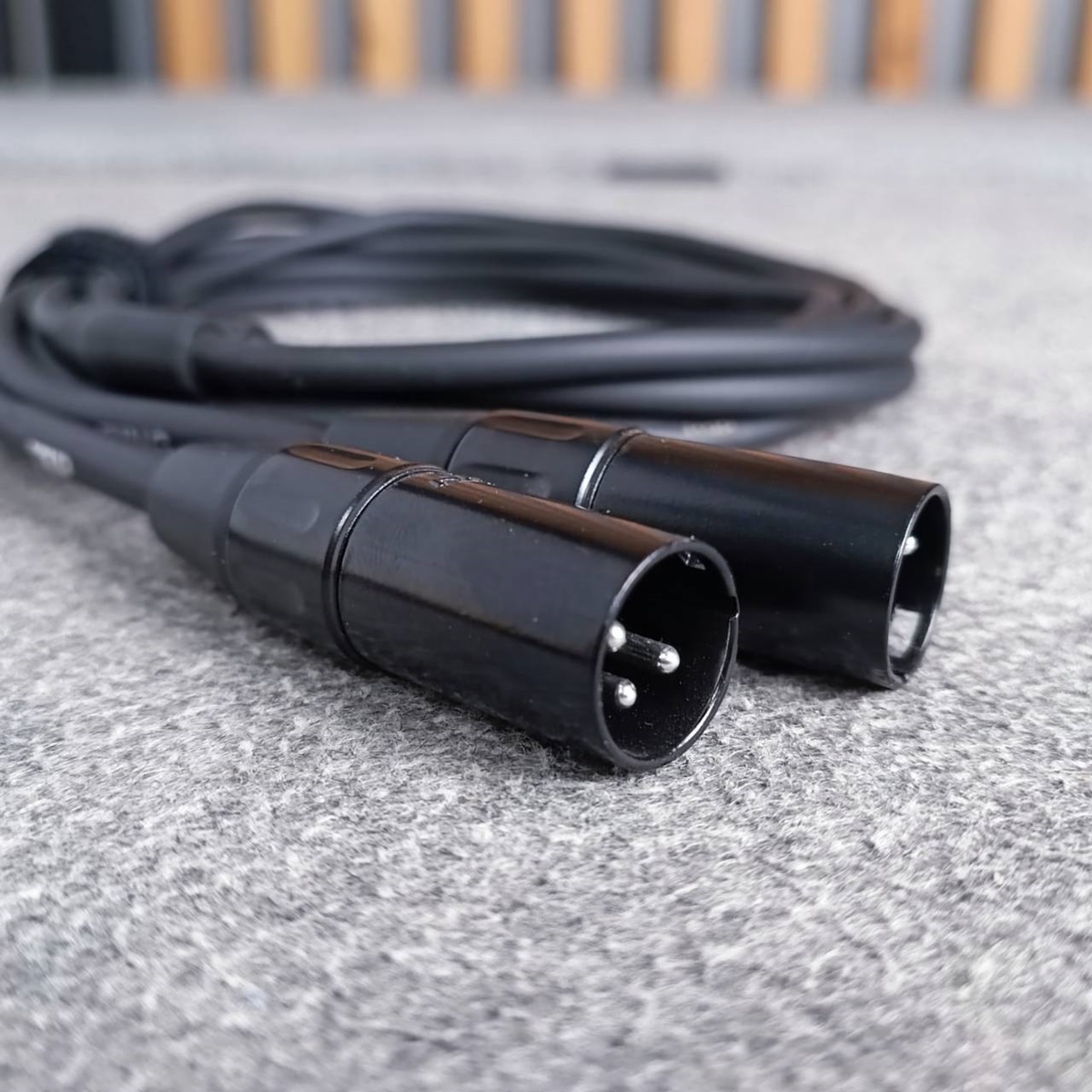 3เมตร KIRLIN UY-C-390 BK สาย USB type C ออก XLR ผู้ x2 สายสัญญาณเสียง type C - P.XLRx2 เอไอ-ไพศาล