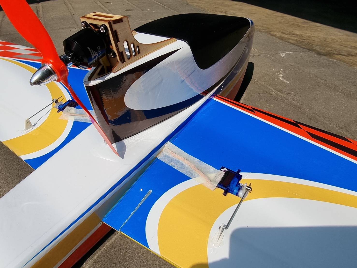 เครื่องบินน้ำ/บก Mermaid ปีก1.2M (ไม่รวม แบต รีซีฟ รีโมท เครื่องชาร์จ)