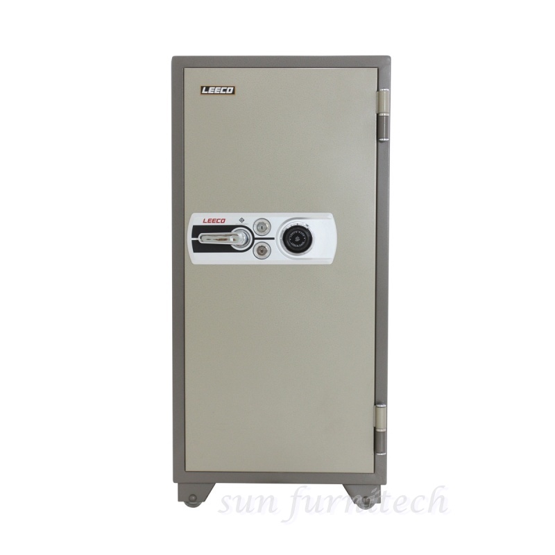 ตู้เซฟนิรภัยขนาดใหญ่, ตุ้เซฟนิรภัยกันไฟ น้ำหนัก 250 กก. มี 2 กุญแจ 1 รหัส ยี่ห้อ ลีโก้ (LEECO) รุ่น 702T