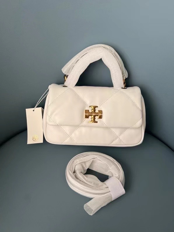 **C** กระเป๋าหนัง Tory Burch Kira Diamond Quilt Top-handle มีสายยาว สะพายได้ สินค้าใหม่ ของแท้