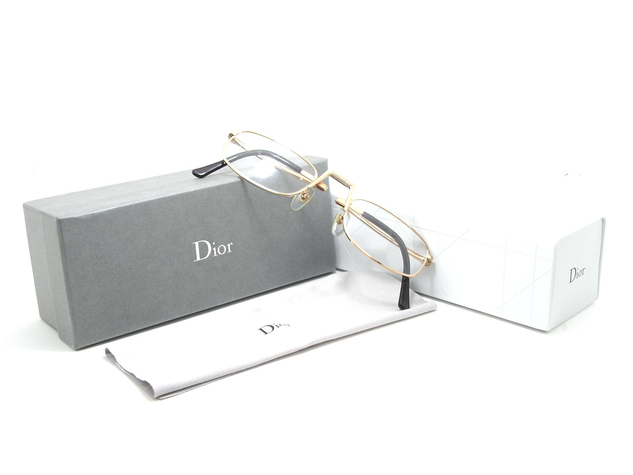 หมดแล้วค่ะ+++กรอบแว่นสายตา Christian Dior (Fold) !!!สวยไฮโซสุดๆค่ะ ของแท้100%และถูกสุดๆ ส่งตรงจากUS.ค่ะ